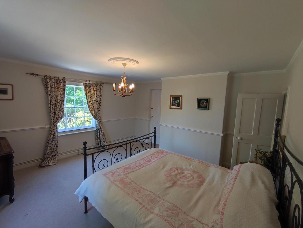 Large Three Storey Georgian House And Gardens Villa Wrentham Bagian luar foto